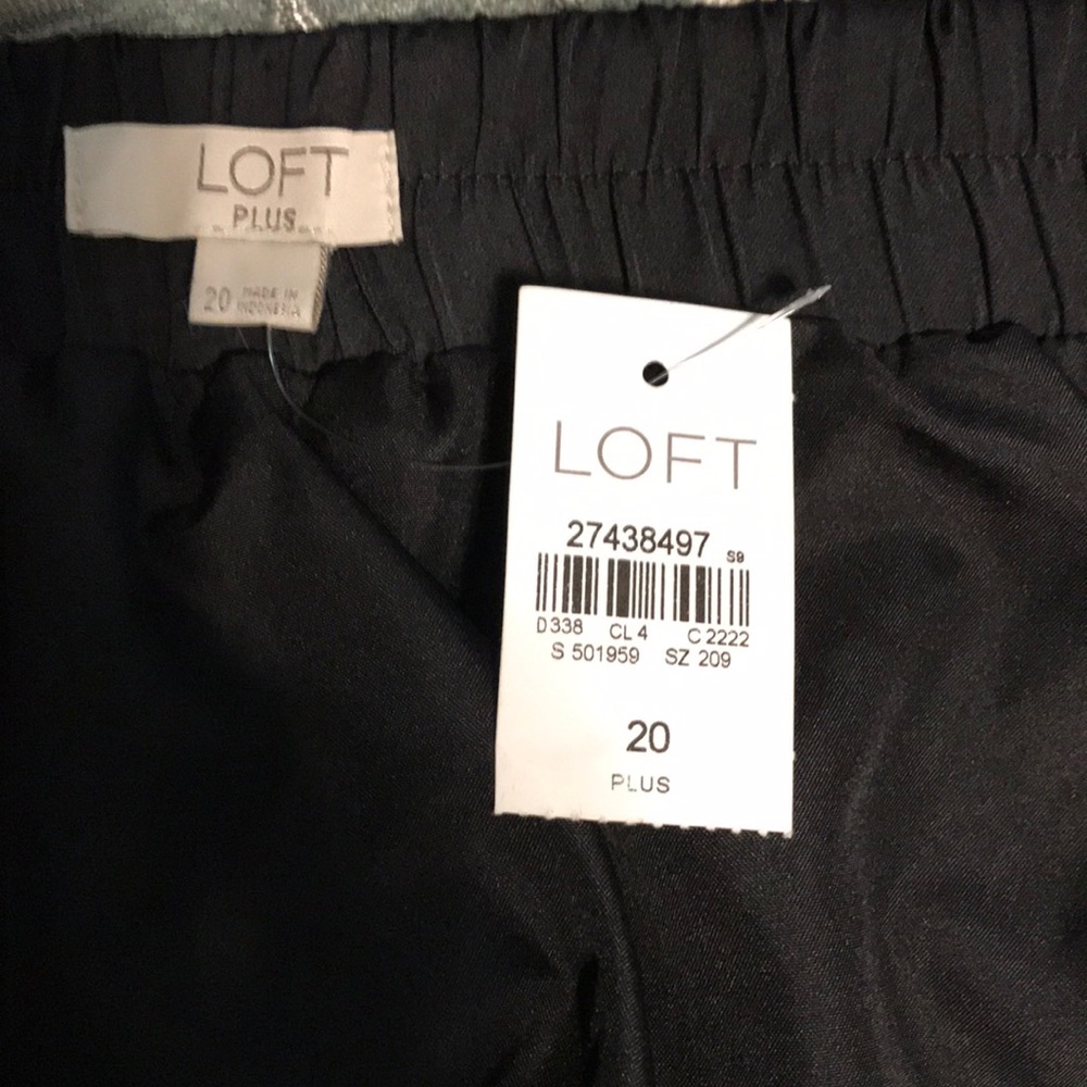 Loft long black sateen formal skirt. Lined with side pockets. Never worn.